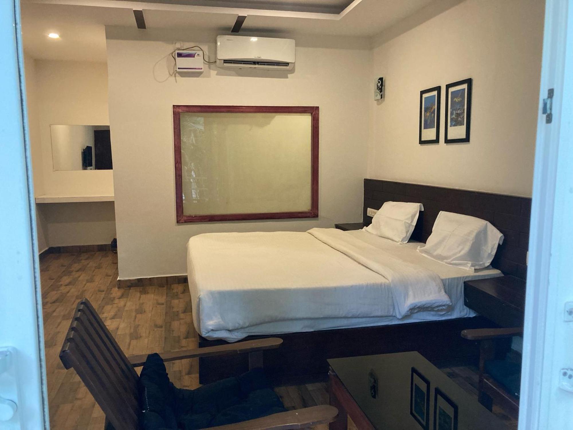 Hotel O Calangute Beach Resort Кандолім Екстер'єр фото