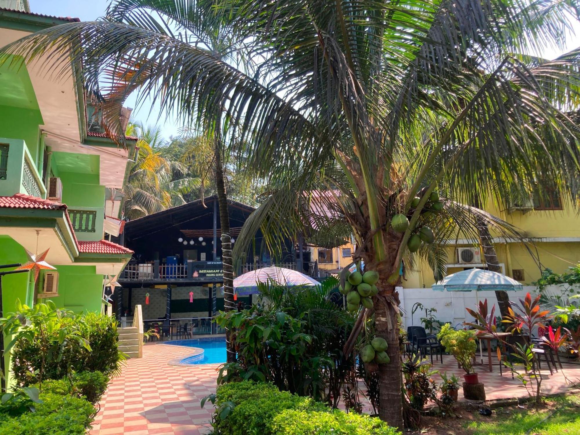 Hotel O Calangute Beach Resort Кандолім Екстер'єр фото
